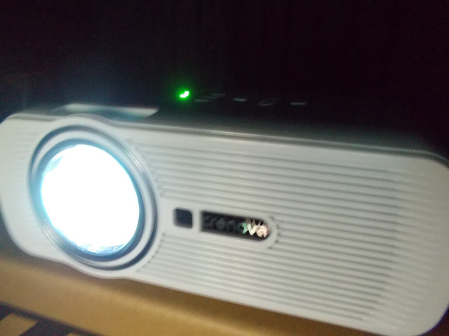 Crenova XPE460 01.jpg